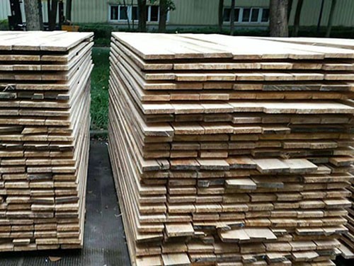 杉木板在湿地保护中的生态作用